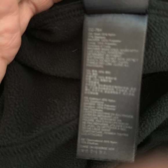 Women’s Marmot Black Jacket / Coat, Size Medium. - Picture 8 of 9